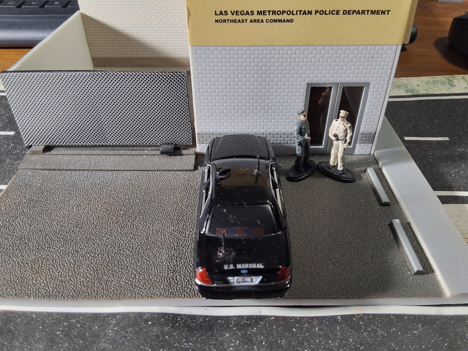 Greenlight Police Ford Crown U.S.MARSHAL SLICK TOP plate reader Custom unit!
