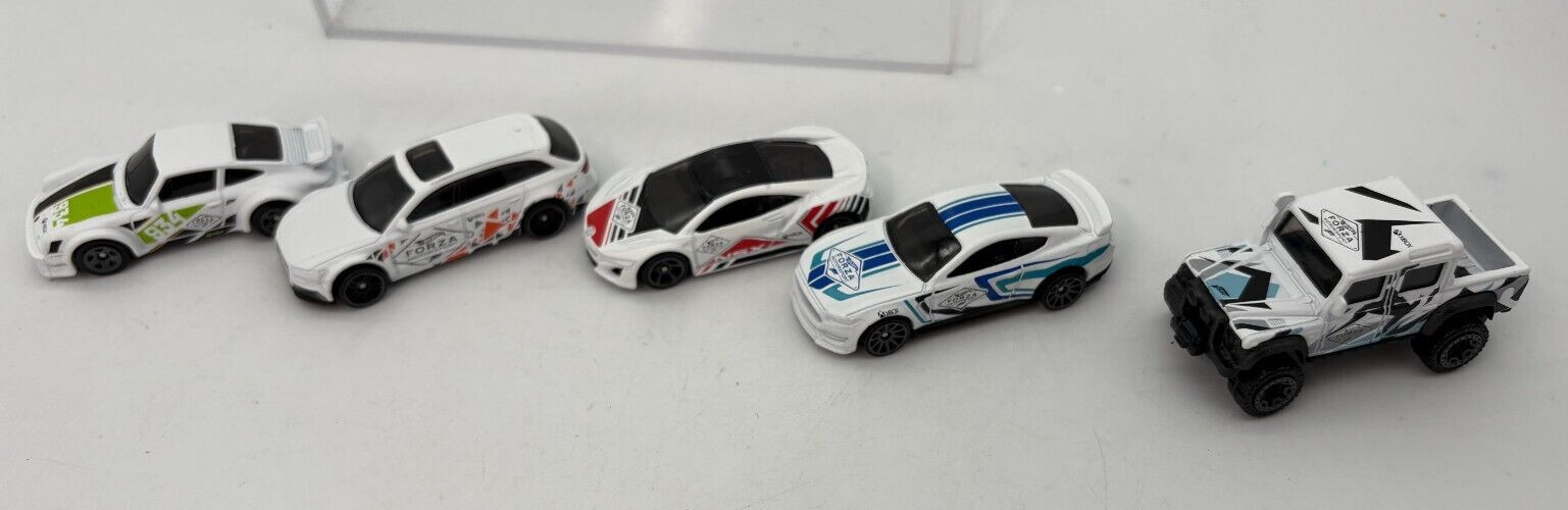 Hot Wheels 2020 Forza Motorsport Set of 5 cars 1/64th LOOSE