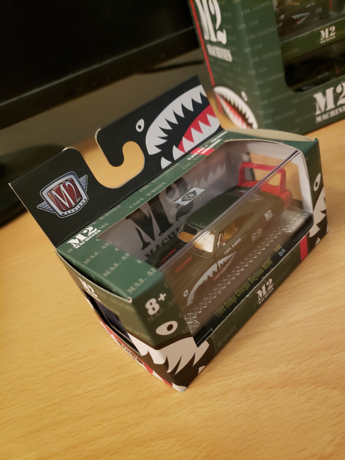 M2 Machines Military Tiger Shark Mouth – Set of 6 IN FACTORY SLEEVE