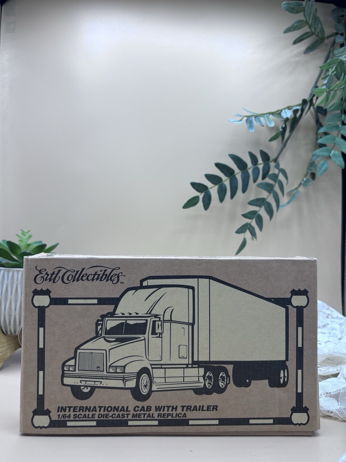 Walmart Sam’s Club ERTL 1/64th Tractor Trailer 1998 Die-Cast Model Brand New