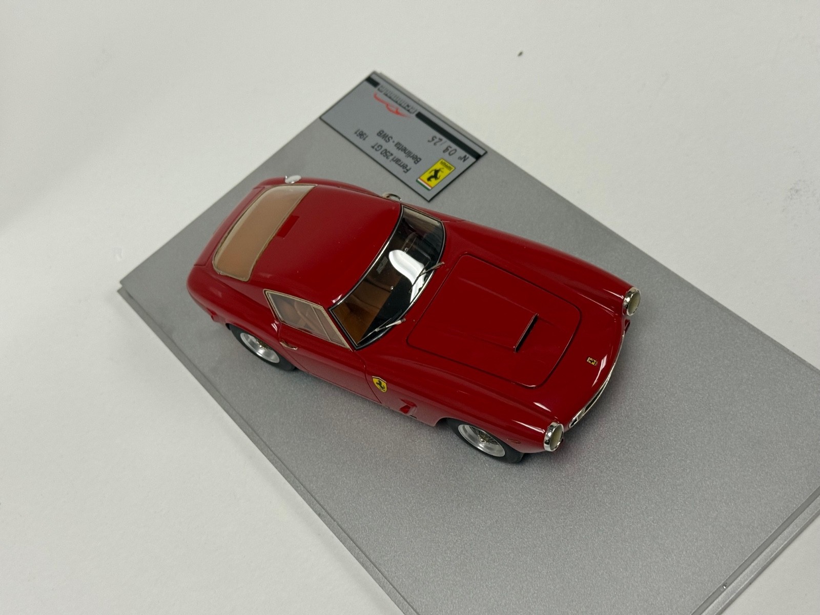 1/24 Tecnomodel Ferrari 250 GT Lusso SWB in Rosso Corsa red 25 pieces ABG169
