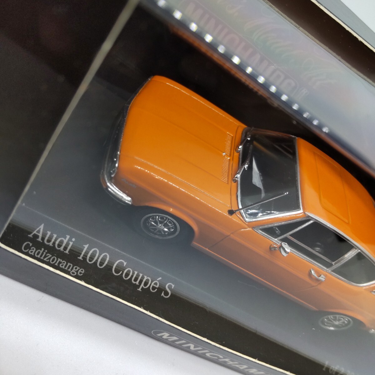 Minichamps 1/43 scale diecast car Audi 100 coupe S Orange 1969~1975 minichamps