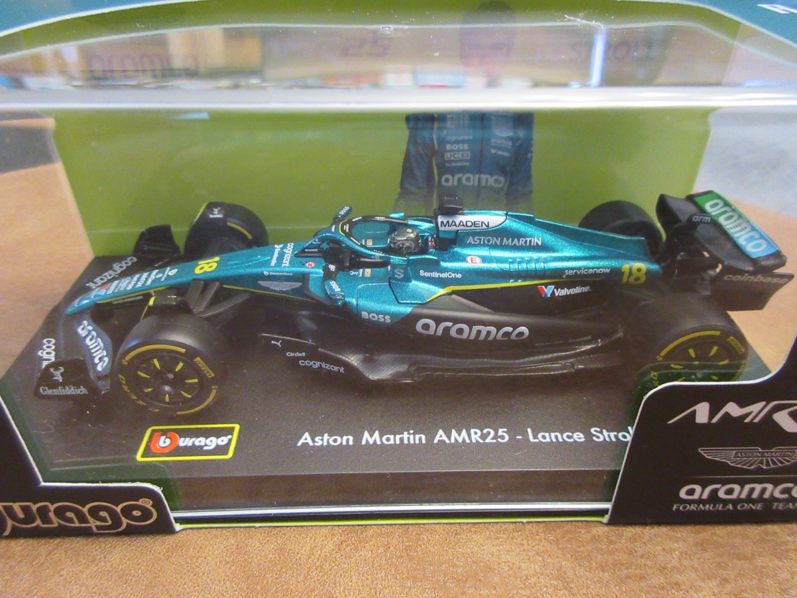 1:43 Bburago Premium F1 AMR25 Lance Stroll 18 Aston Martin Formula 1 Racing 2025