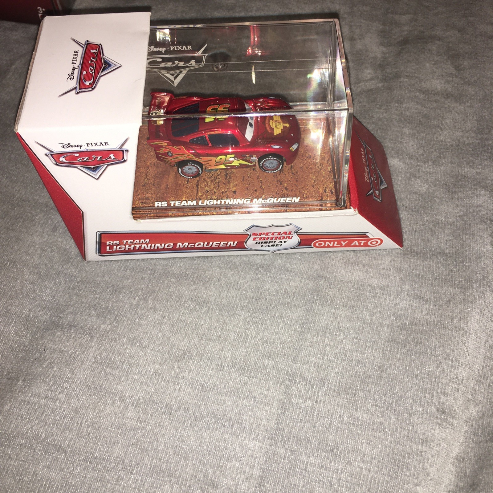 Disney Pixar Cars RS Team Lightning McQueen #95 Diecast w/ Case Special Edition