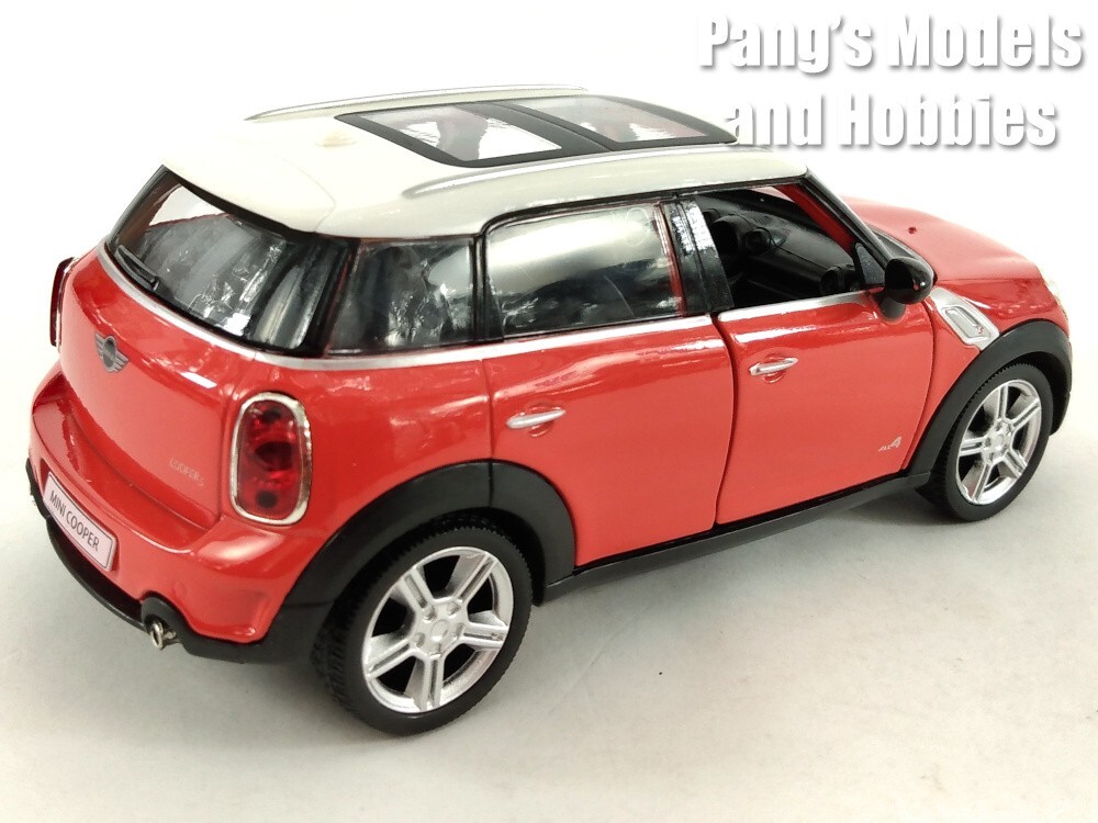 5 Inch Mini Cooper Countryman S 1/34 Scale Diecast Model by Unifortune – RED