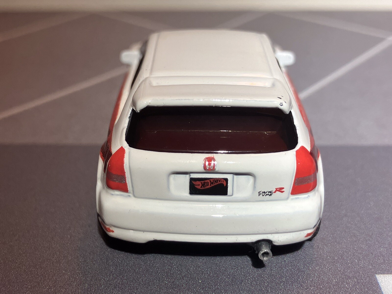1/64 Custom Hot Wheels 1999 HONDA CIVIC TYPE R (EK9) w/real riders TENZO Custom