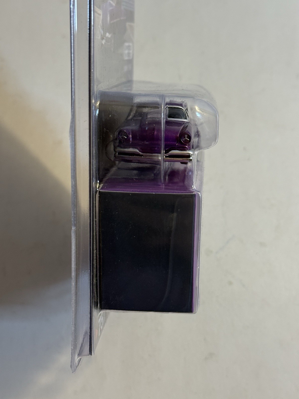 Mini GT MiJo 1:64 Diecast Model Car Lincoln Capri Hot Rod 1954 Purple Metallic