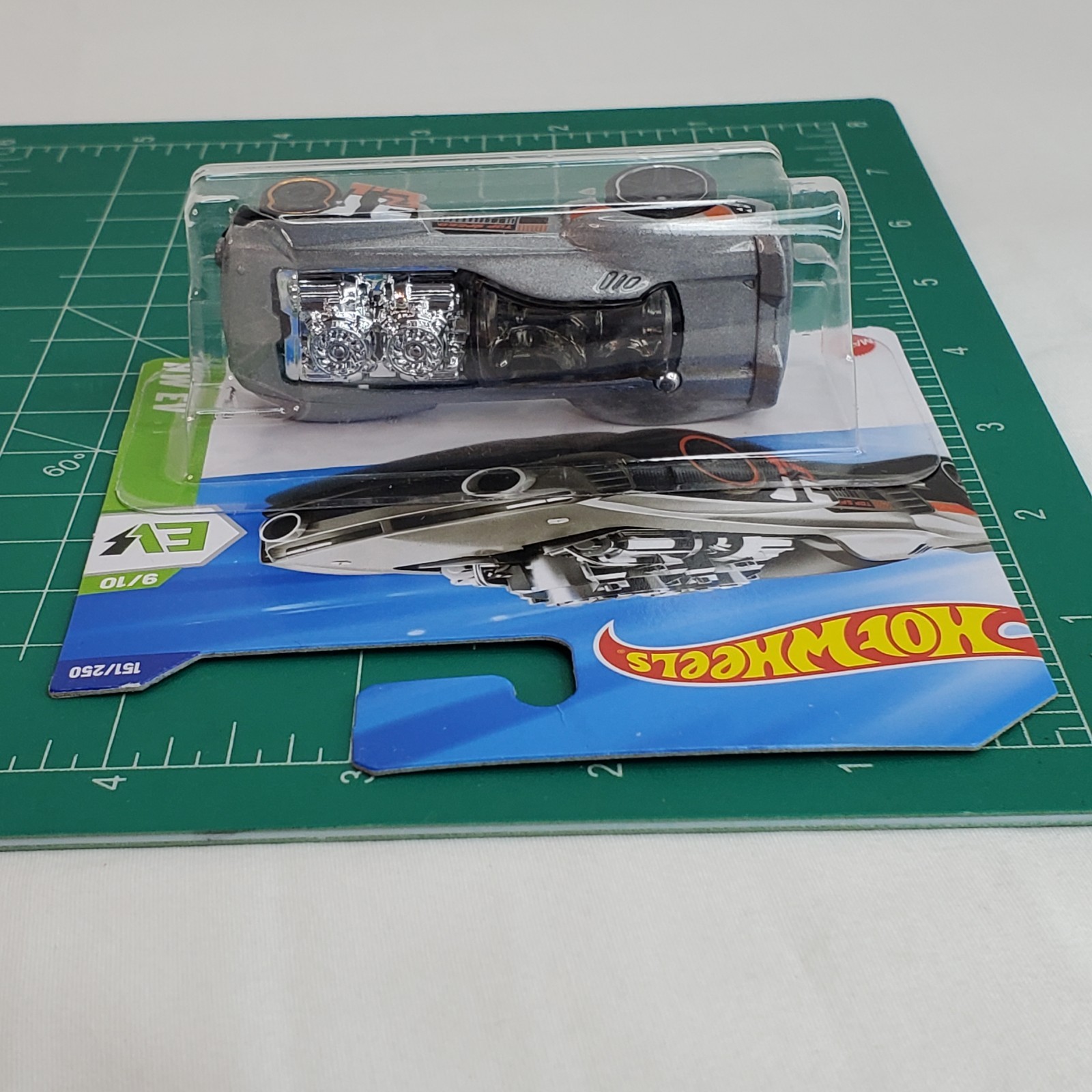 Hot Wheels Short Card Rodger Dodger 2.0 Silver HW EV 9/10