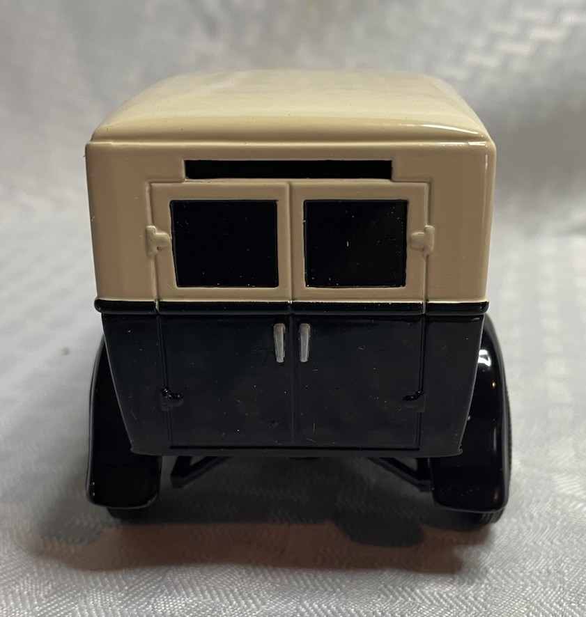 Snap On 1929 Ford Model A Delivery Van Locking Coin Bank Diecast New