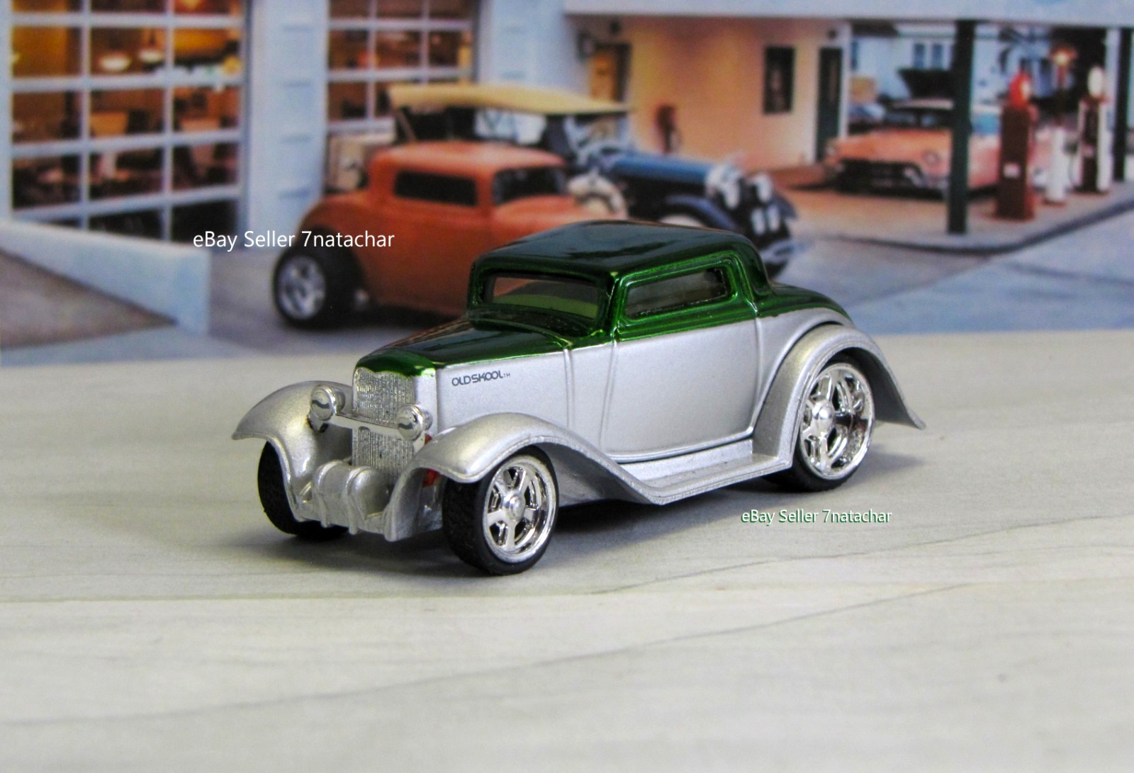 1932 Ford 3 Window Coupe Chop Top Flathead V8 Hot Rod Model 1/64 Scale
