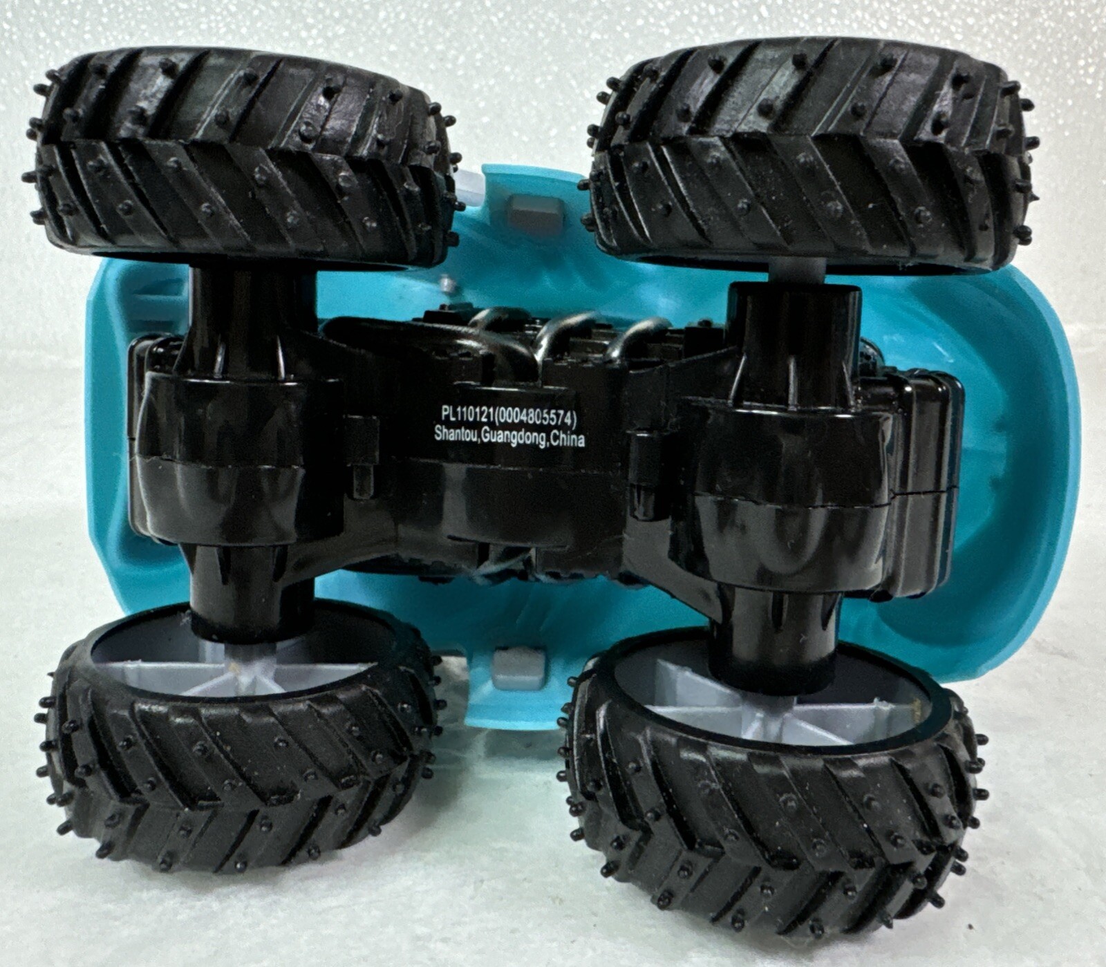 Monzoo Monster Machines Blue Shark Car Push n Go 4×4 Truck Friction Powered
