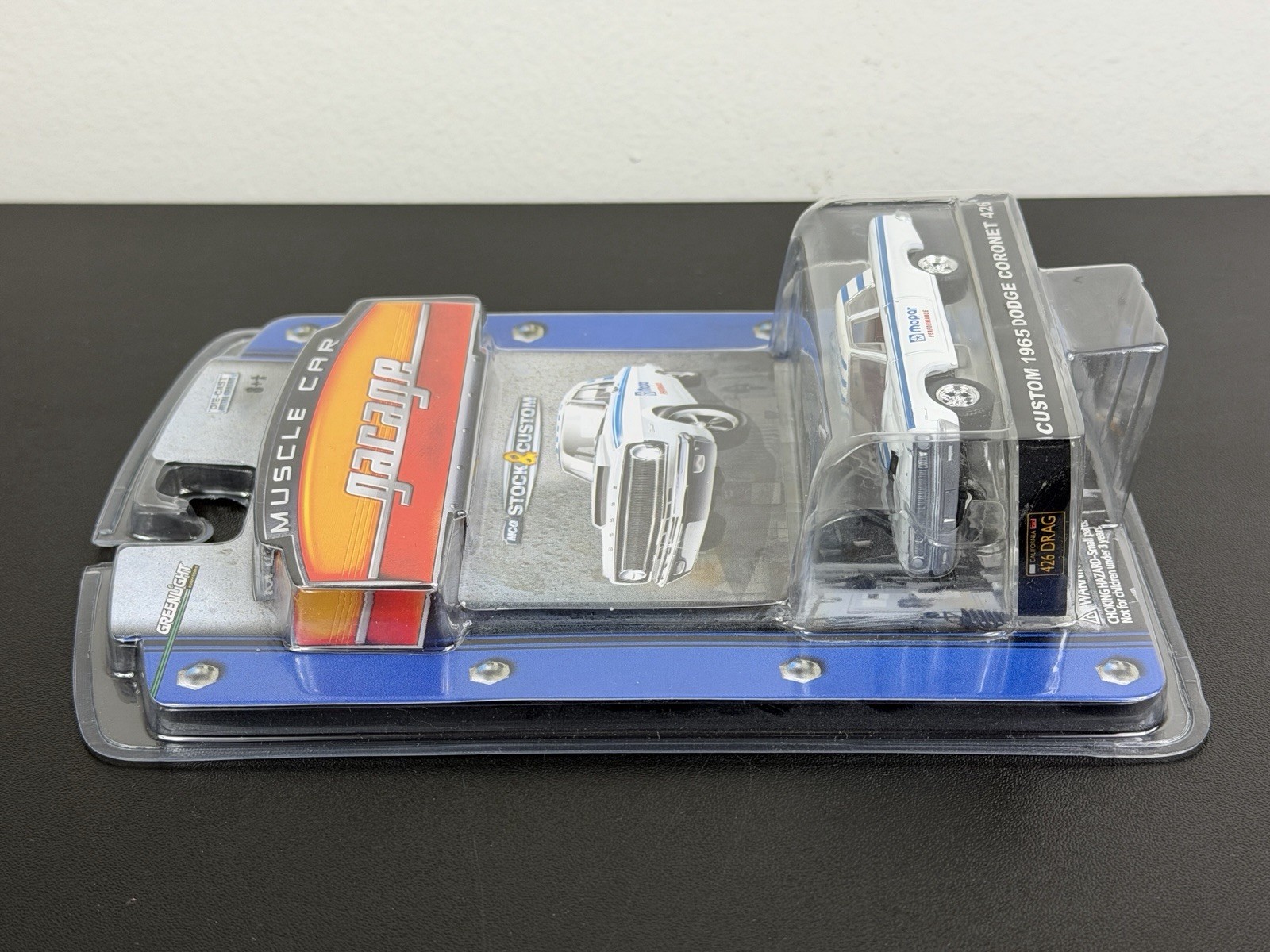 Greenlight Muscle Car Garage Custom 1965 Dodge Coronet 426 Mopar White 1:64 NIP