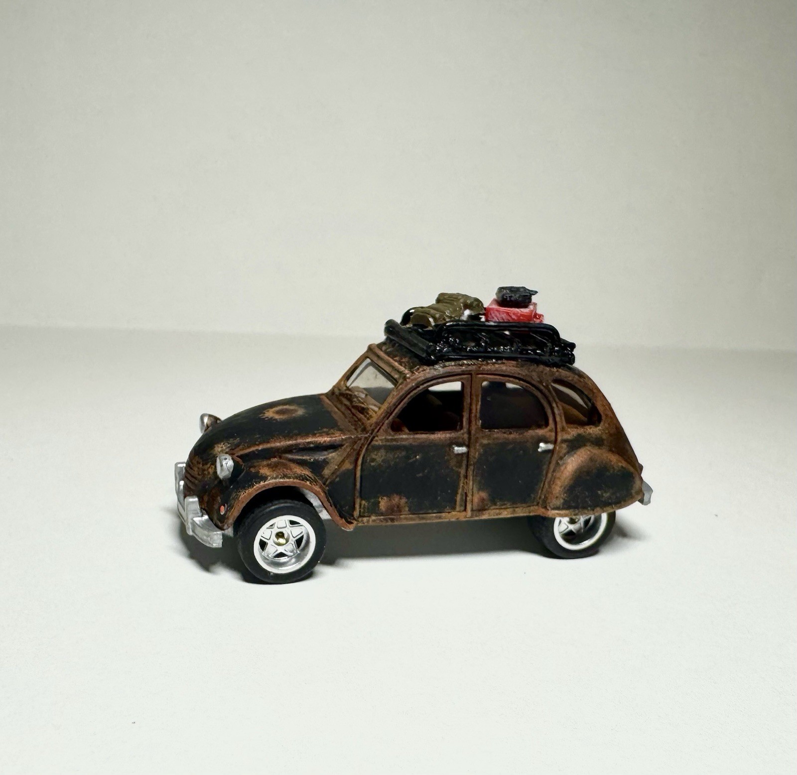 Custom Hot Wheels Matchbox Citroen 2CV Flat Black Rat Rod / Real Riders