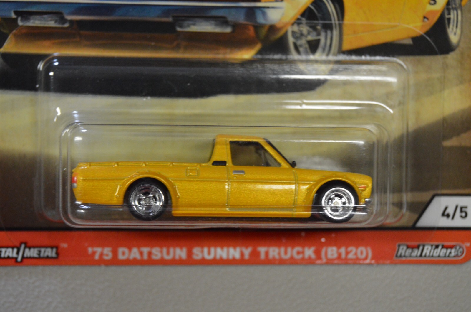 Hot Wheels JH3 Japan Historics White Mazda Cosmo + Yellow 75 Datsun Sunny Truck