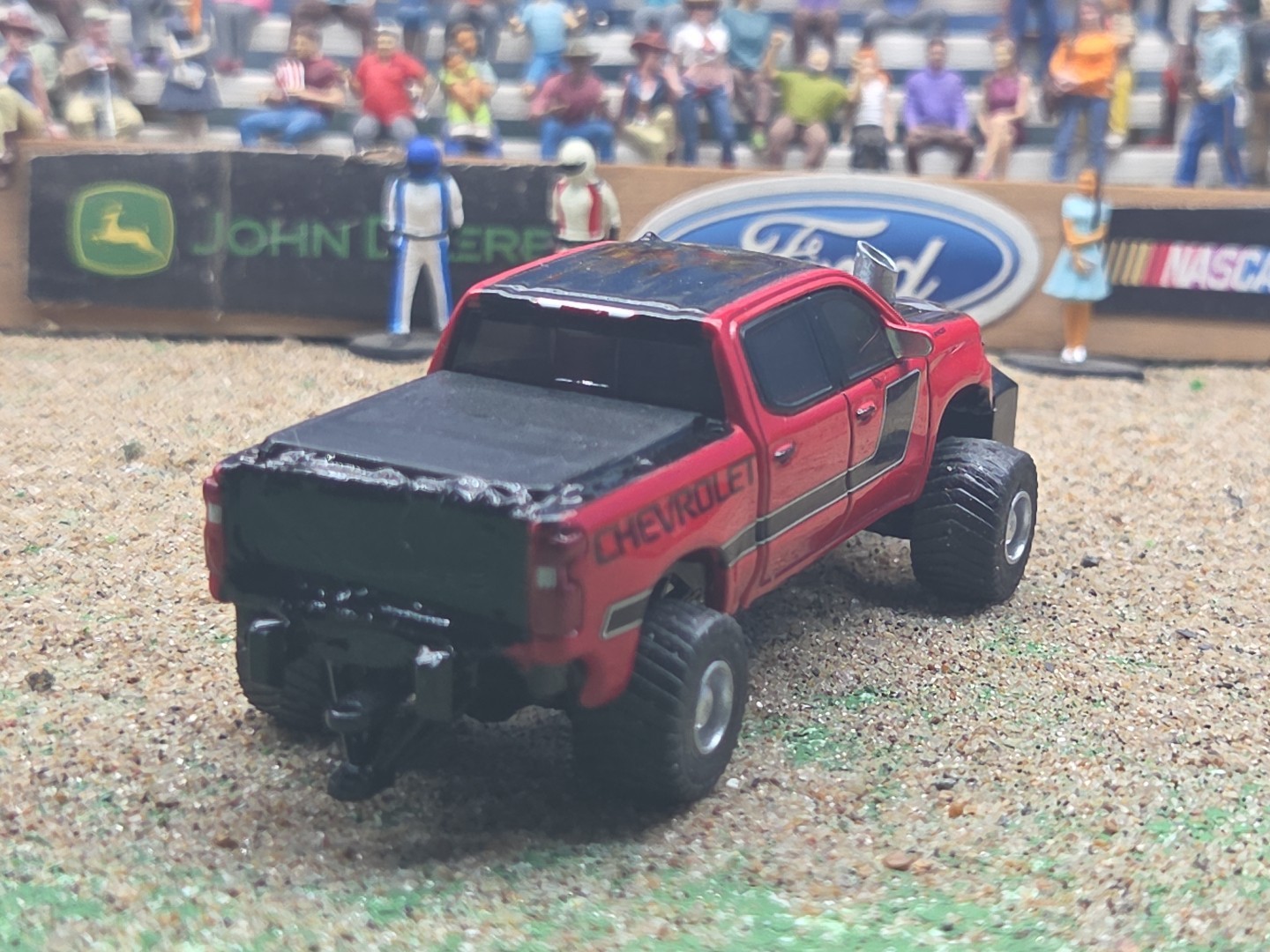 CUSTOM BUILT 1:64 4×4 GreenLight 2020 PULLING TRUCK puller Chevy CHEVEROLET Ertl