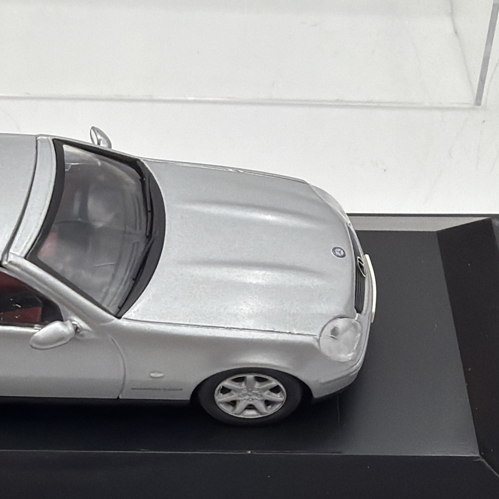 Herpa 1/43 Mercedes Benz SLK 230 Grey. With Hard Top.