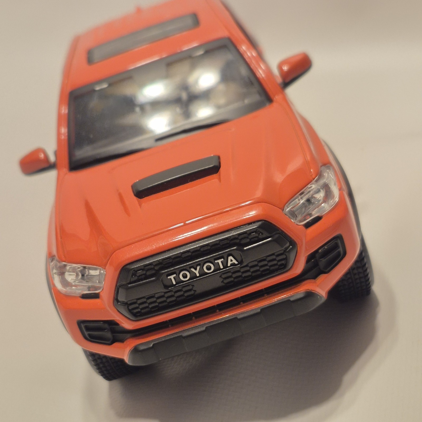 Maisto Orange Die Cast Collectible Toy Vehicle True to Scale Special Edition