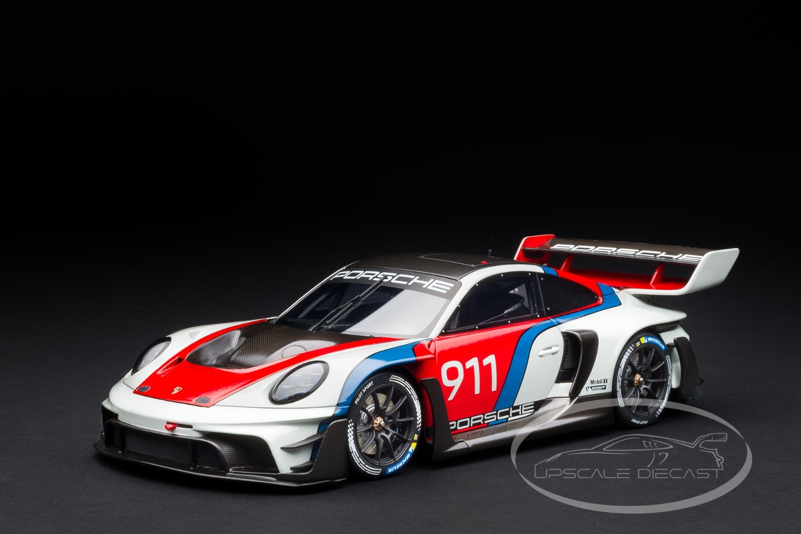 GT Spirit 1/18 Porsche 992 911 GT3 R Rennsport #911 Multi Color Ltd Edition NEW