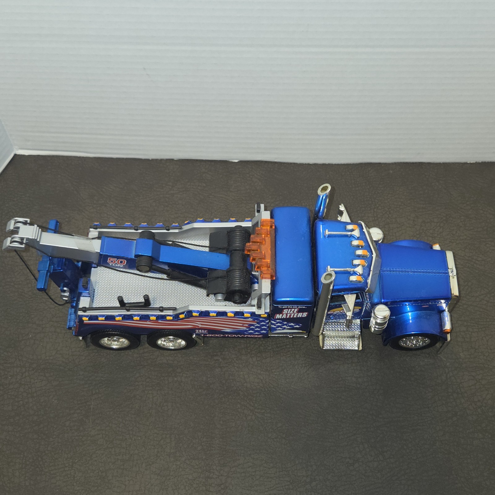 JADA TOYS ROAD RIGZ PETERBILT MODEL 379 WRECKER 1:32 Blue