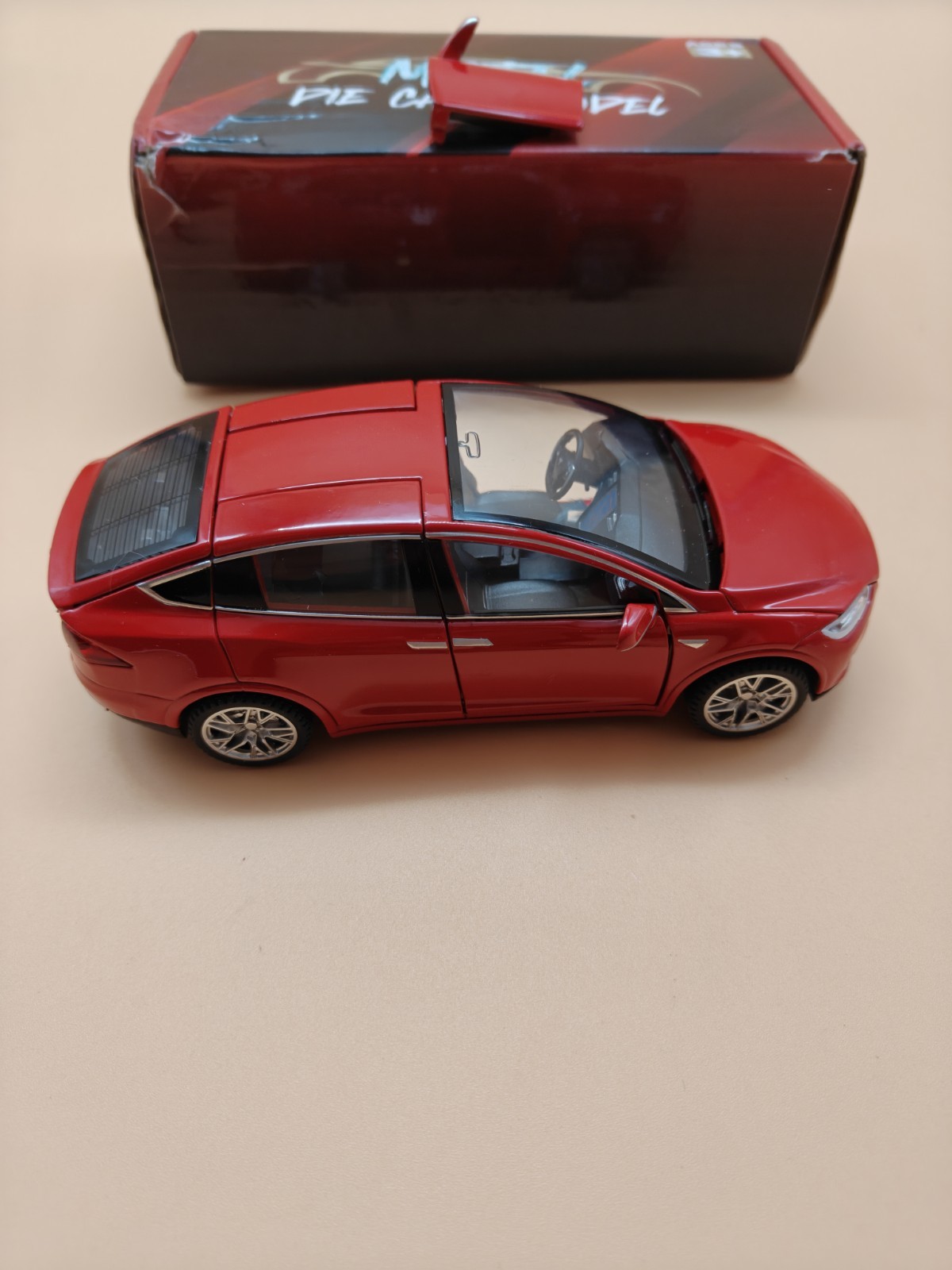 MSZ Tesla Model X Red Diecast Car 1:32 Scale Metal Pull Back Toy Read