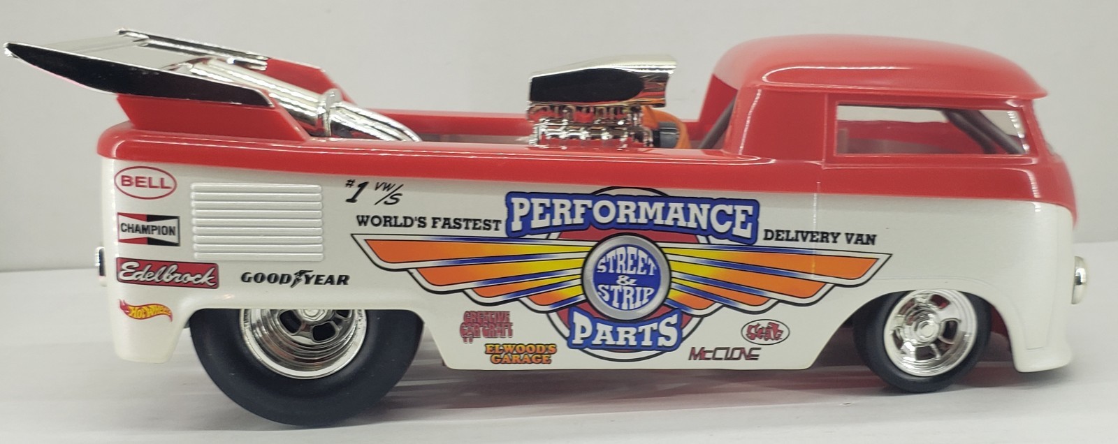 Red & White Volkswagen Bus Dragster by HotWheels [kw356]