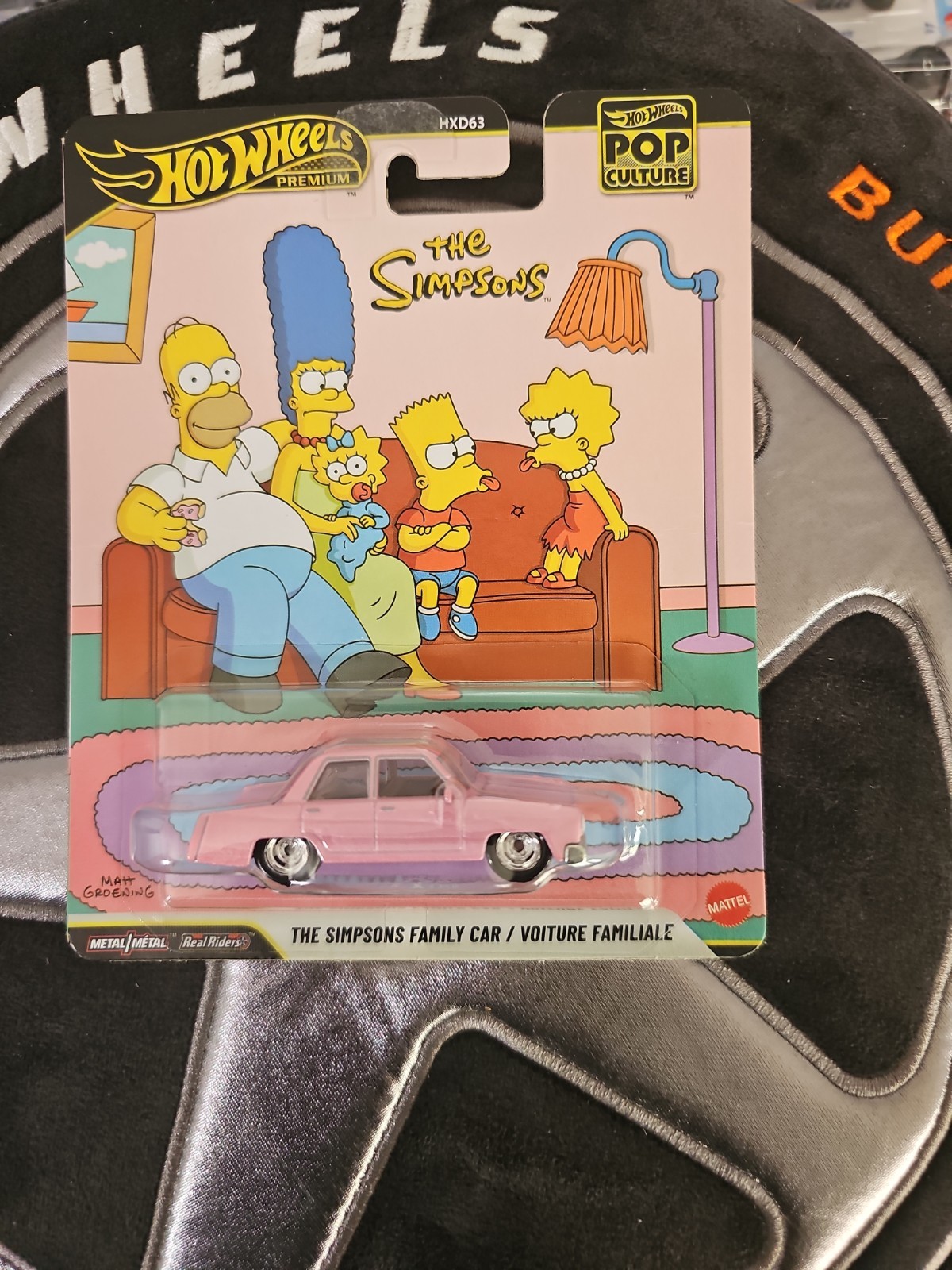 Hot Wheels Pop Culture The Simpsons Family Car 2026 New Release Creased Card