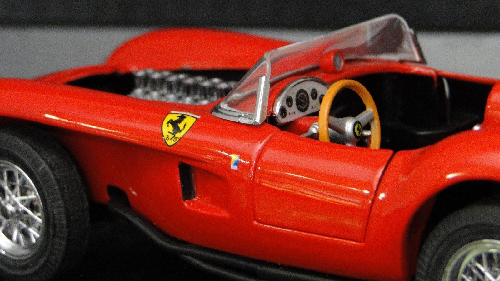 Ferrari Race Car Custom Built Model1 24Hot Rod12Metal Diecast Model18
