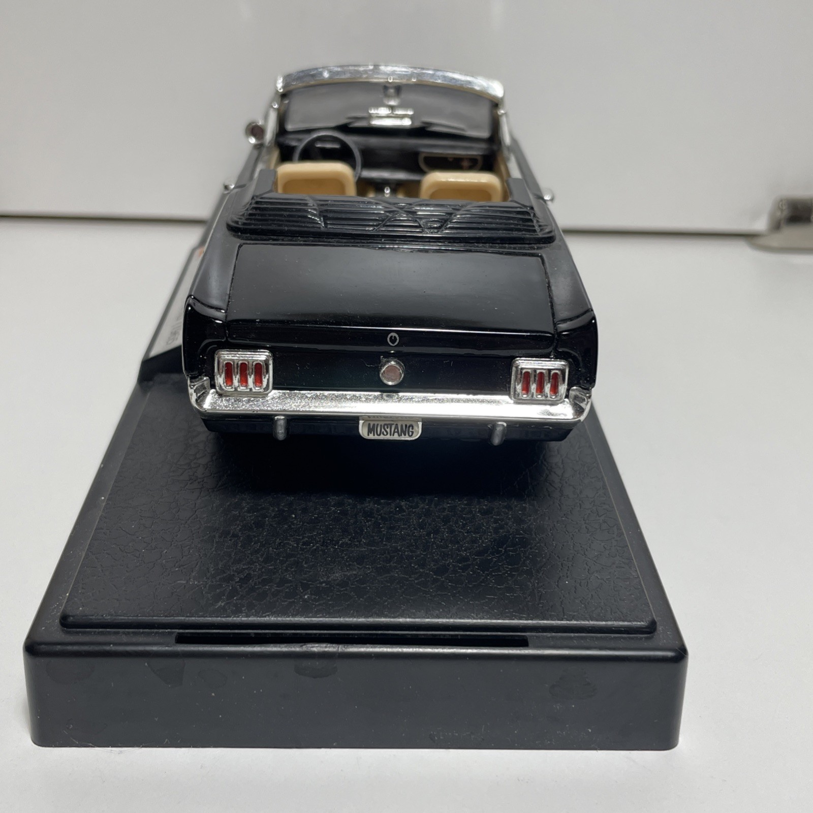 Vintage 1964 1/2 Diecast Ford Mustang Convertible Car 1:24 Scale Black Tan Int