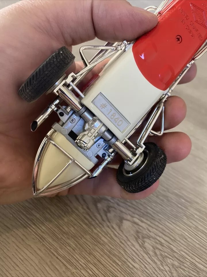 1/18 ( WR – 25 ) #27 FLATHEAD V8 MIDGET