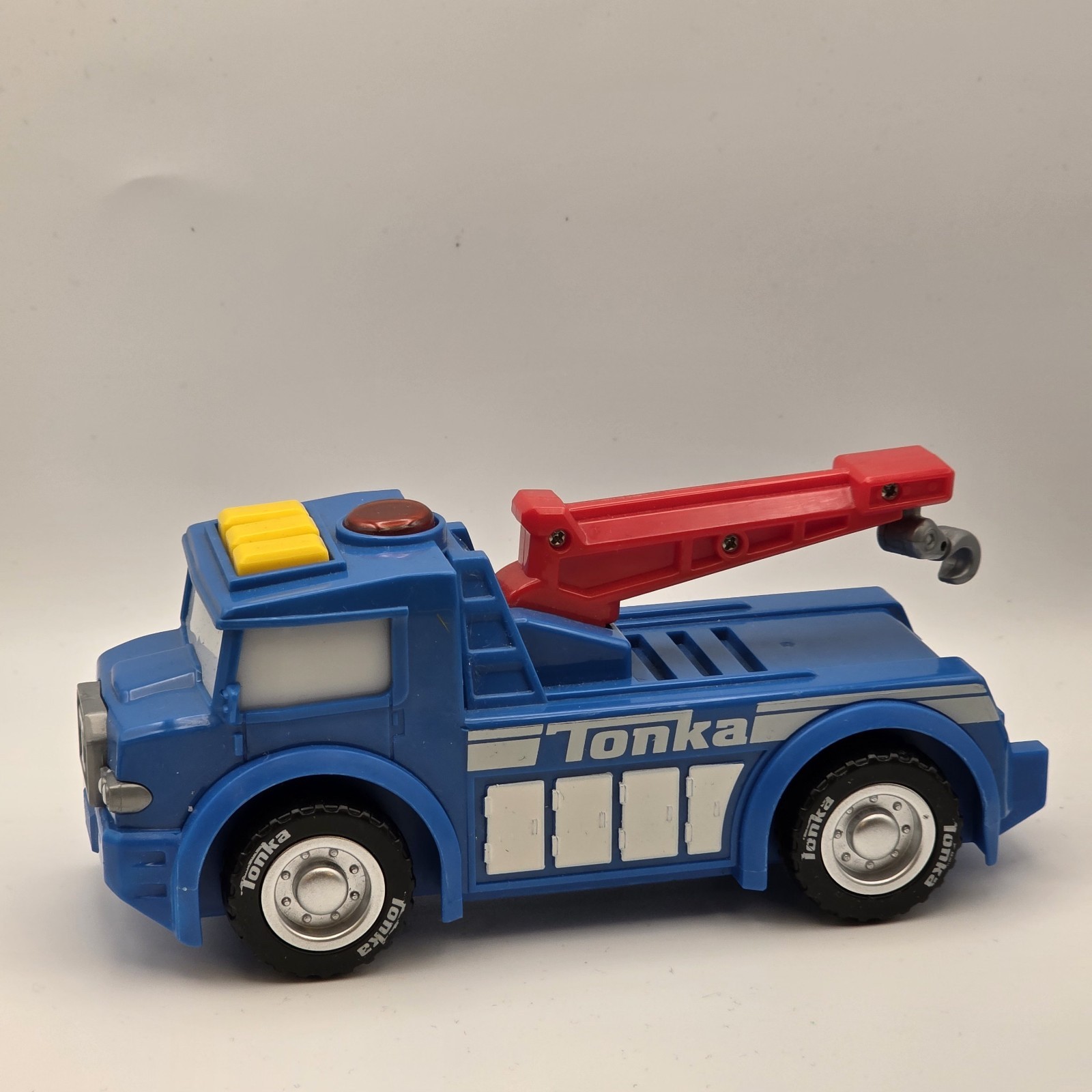 Tonka Tow Truck Toy Blue Wrecker Crane Vehicle Hasbro 6in Used
