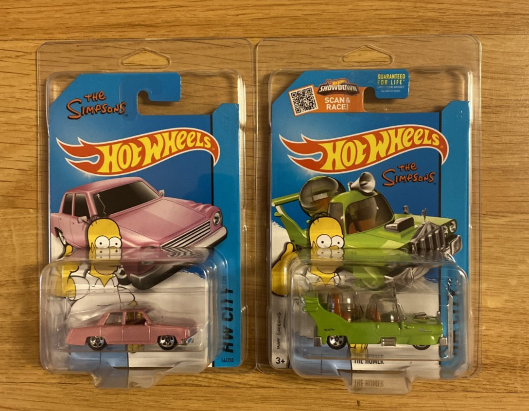 Hot Wheels HW CITY The Simpsons Family Car And The Homer Lot Protect Packs
