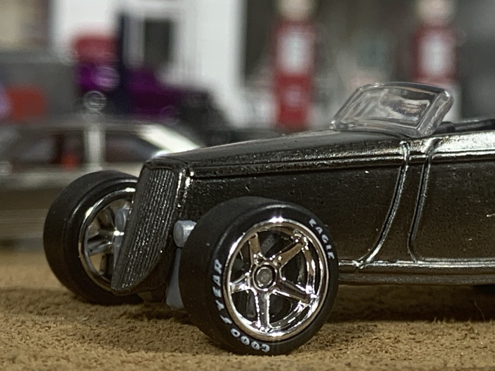 Hot Wheels Zinc Plated Gunmetal Smoke Custom ’32 Ford Roadster with Wheel Swap