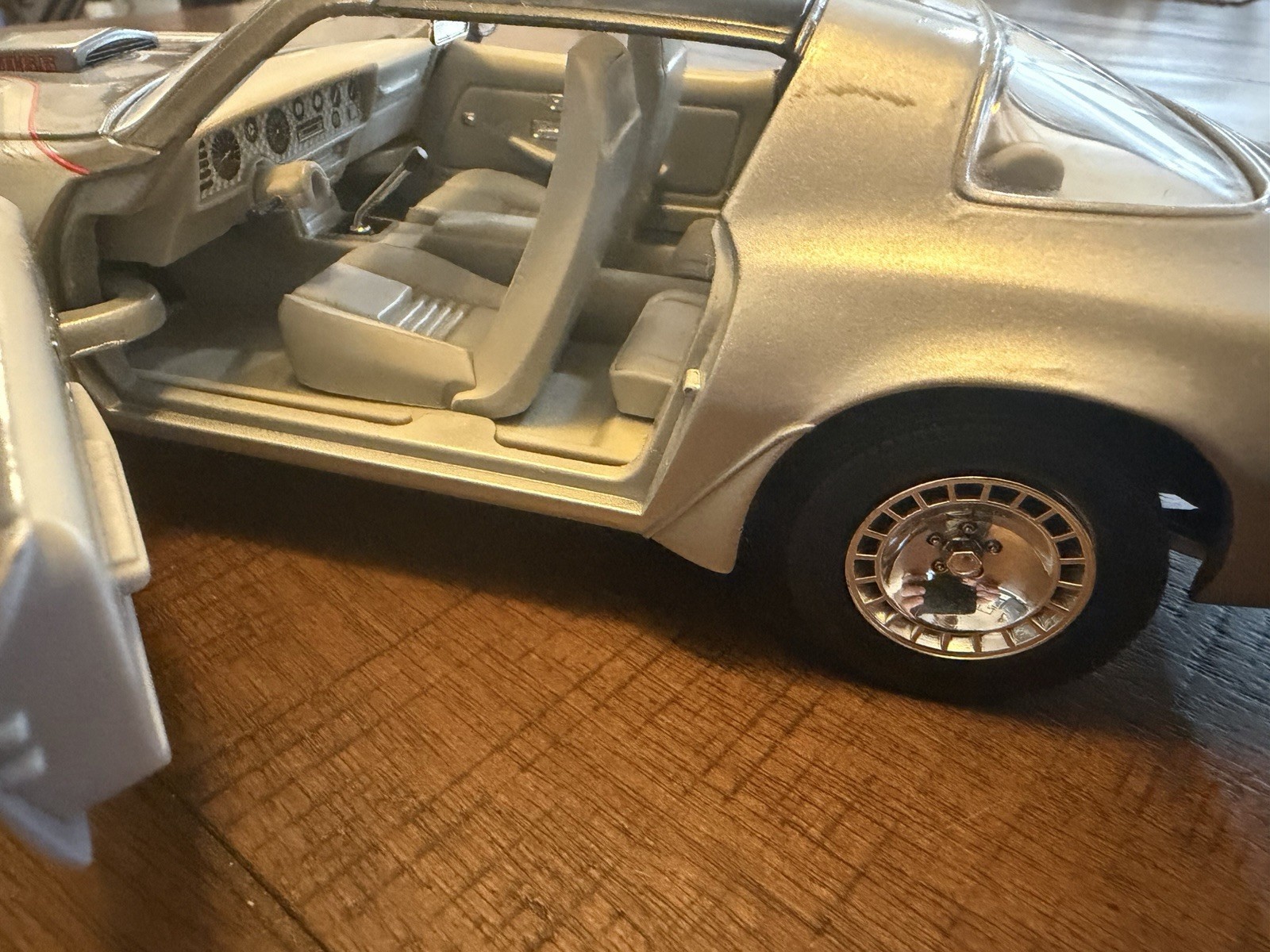 1979 Pontiac Firebird Trans Am 1:18th Scale Diecast Model Car
