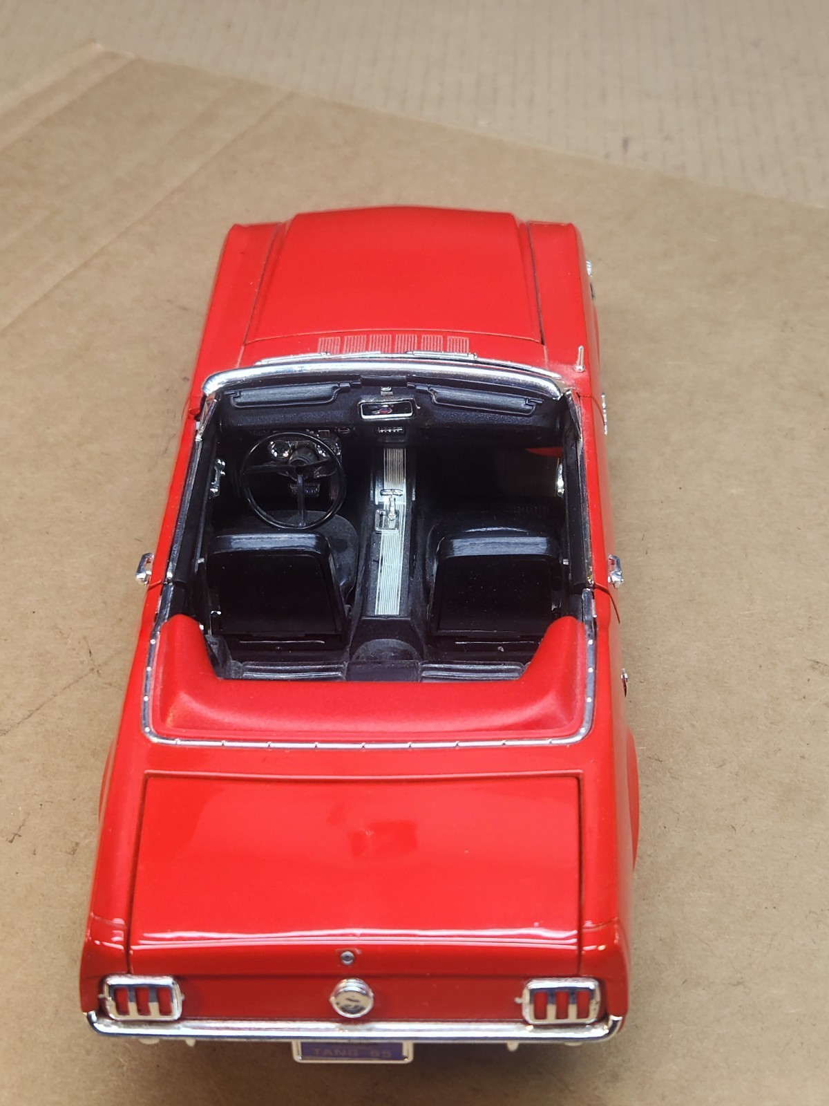 Mira 1965 Ford Mustang Convertible 1:18 Golden Line Collection Diecast Metal