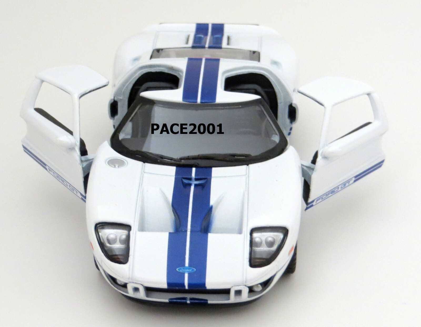 Set of 4 Kinsmart 1/36 Scale 2006 Ford GT with Pullback Action