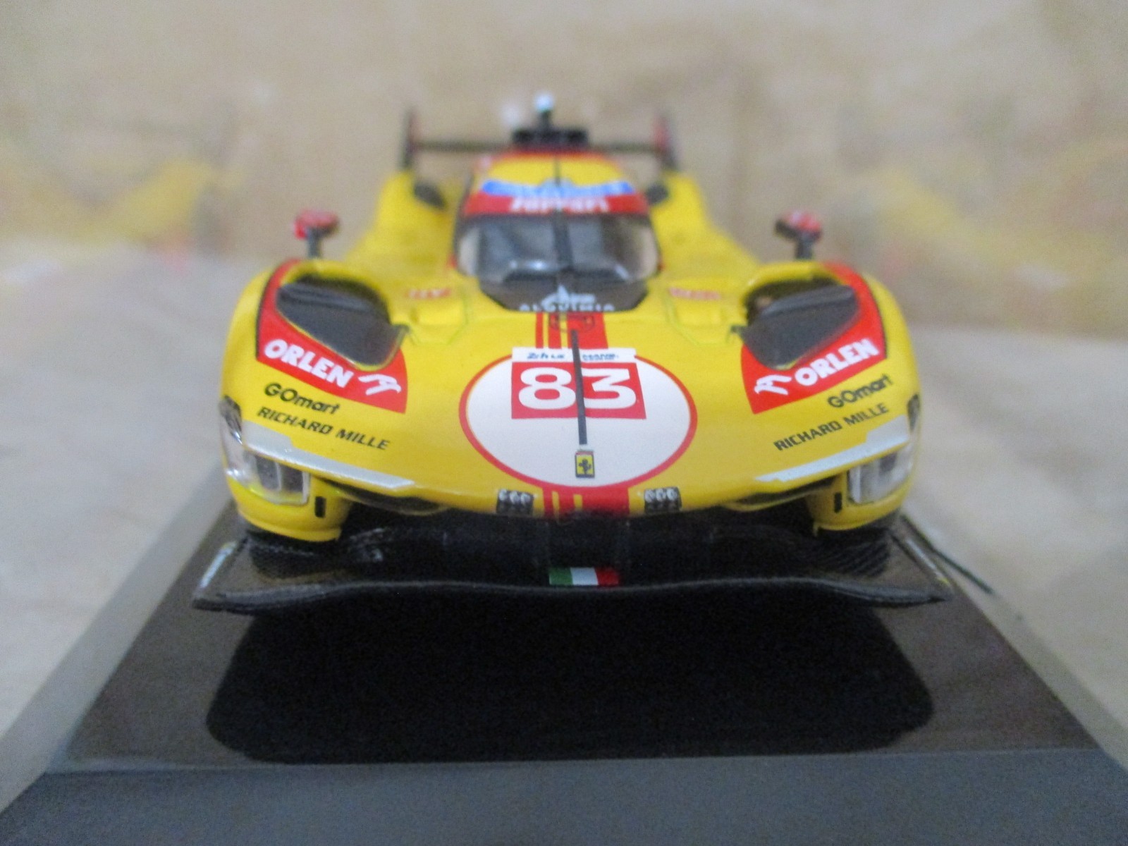 Bburago 24hr Le Mans #83 Ferrari AF Corse 499P in Red 1:43 diecast w/case