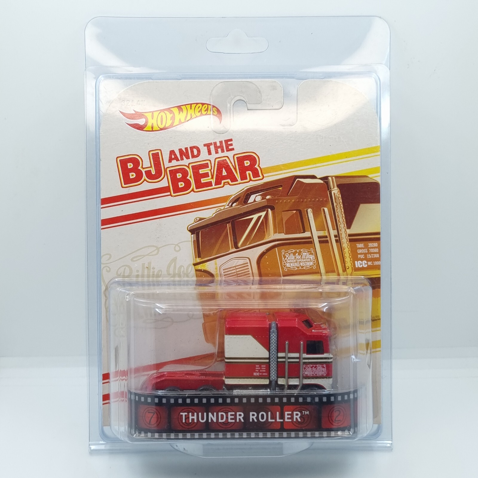 HOT WHEELS 2014 RETRO ENTERTAINMENT THUNDER ROLLER BJ AND THE BEAR W/ PROTECTOR