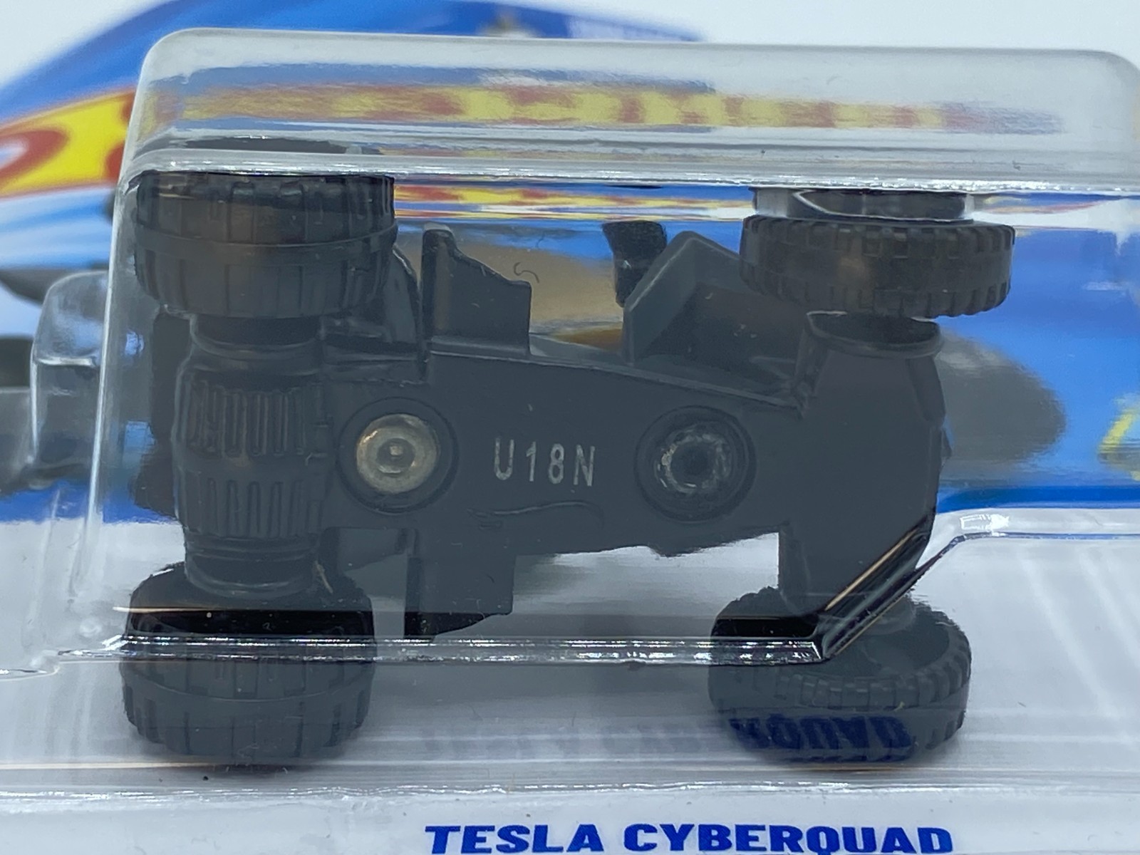 Hot Wheels 2025 TESLA CYBERQUAD HW Dirt Series 4/10 Black /Bronze – Nice.