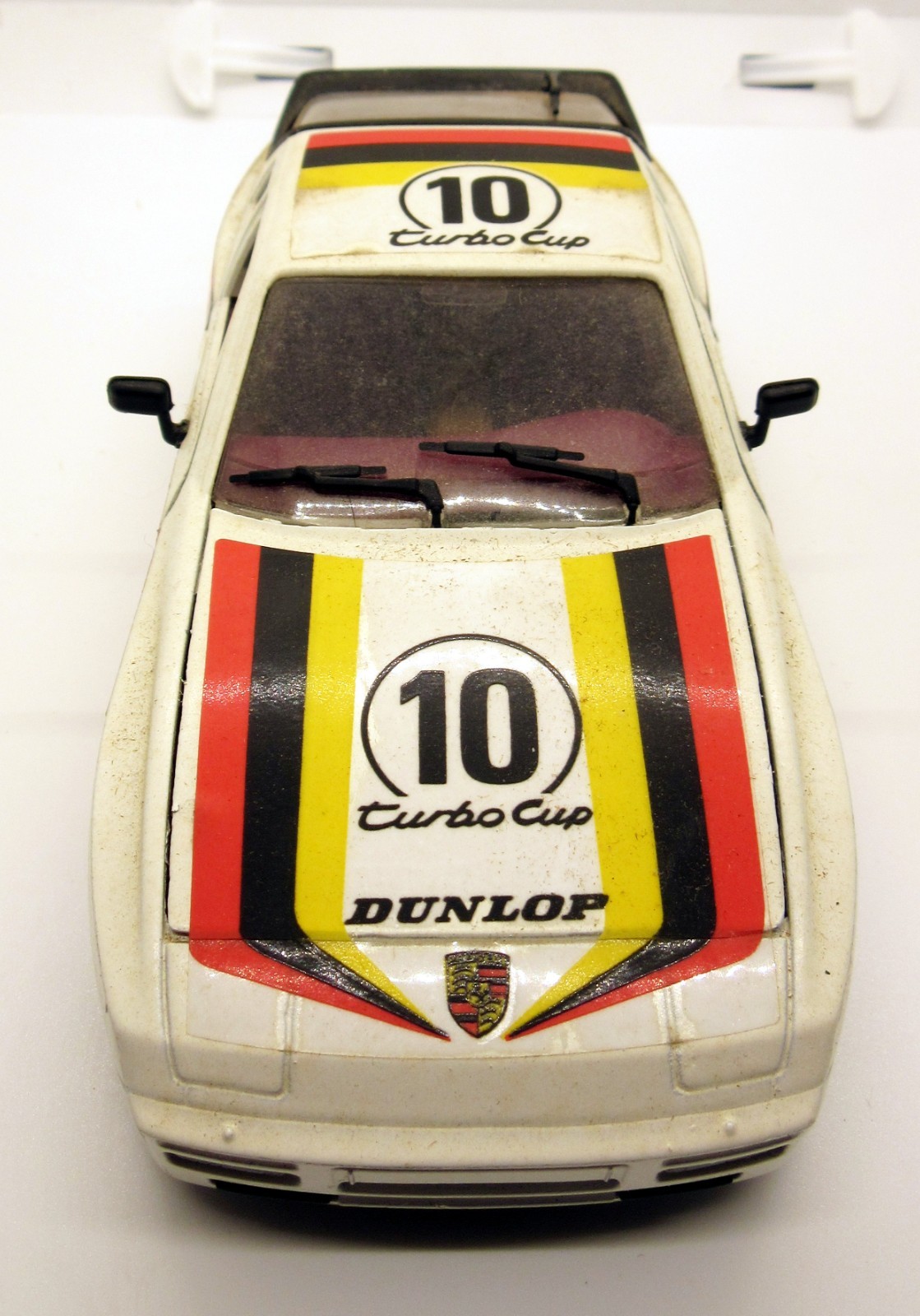 Majorette Porsche 944 Turbo, 1/24, Opening hood, doors & trunk