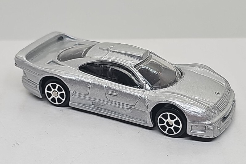 Maisto Mercedes Benz CLK-GTR Street Version Silver 1:64 *Loose EUC C118