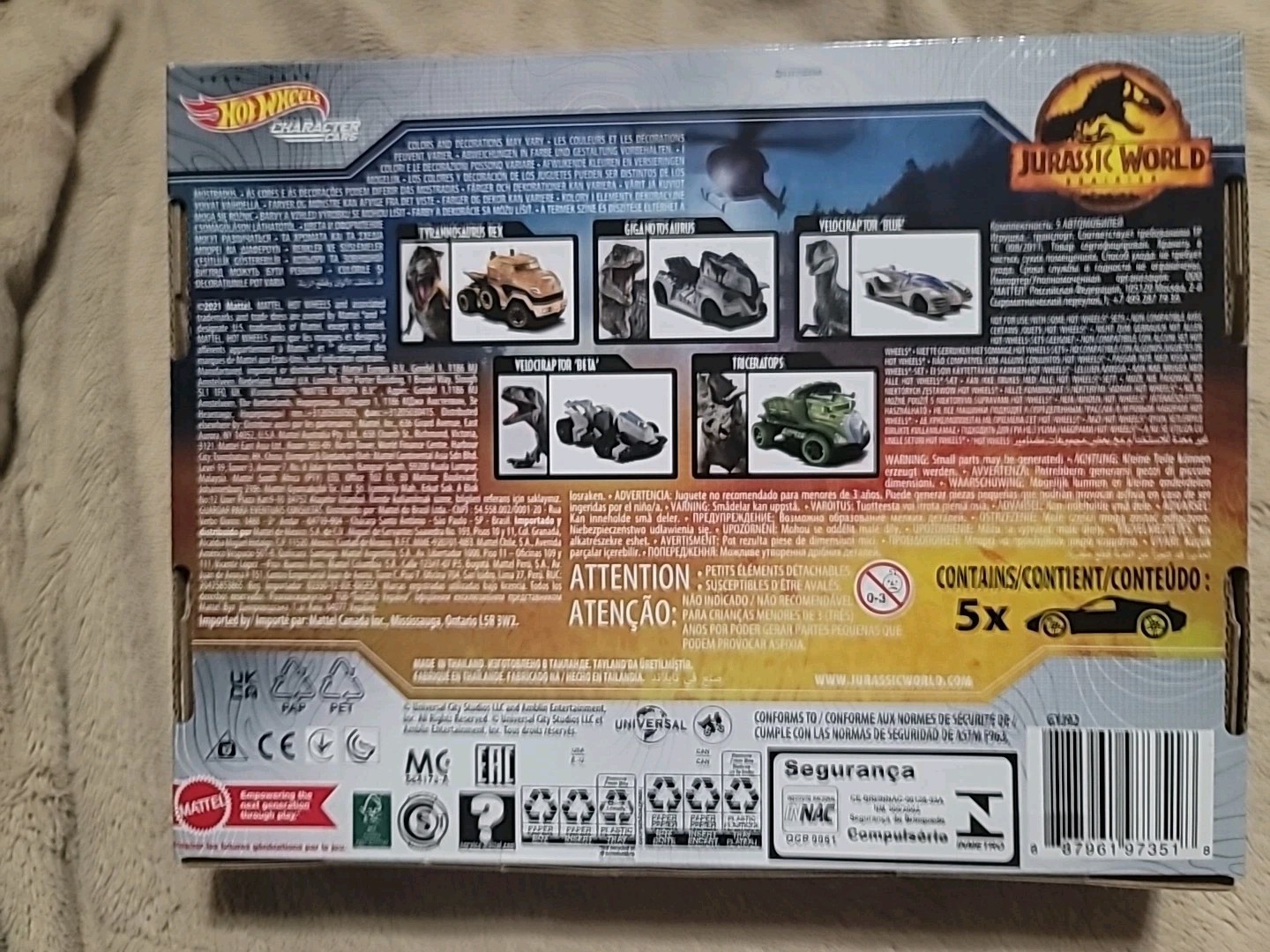 Jurassic World Dominion Hot Wheels 5 Dinosaur Designed Character Car Set GYJ92