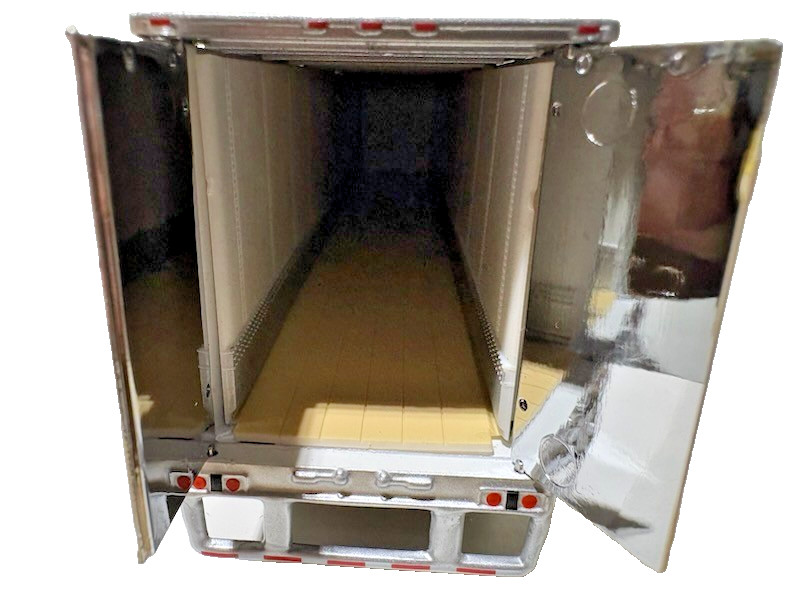 DCP FIRST GEAR 1/64 SCALE WABASH TANDEM AXLE DRY VAN TRAILER WHITE RIBED SIDES