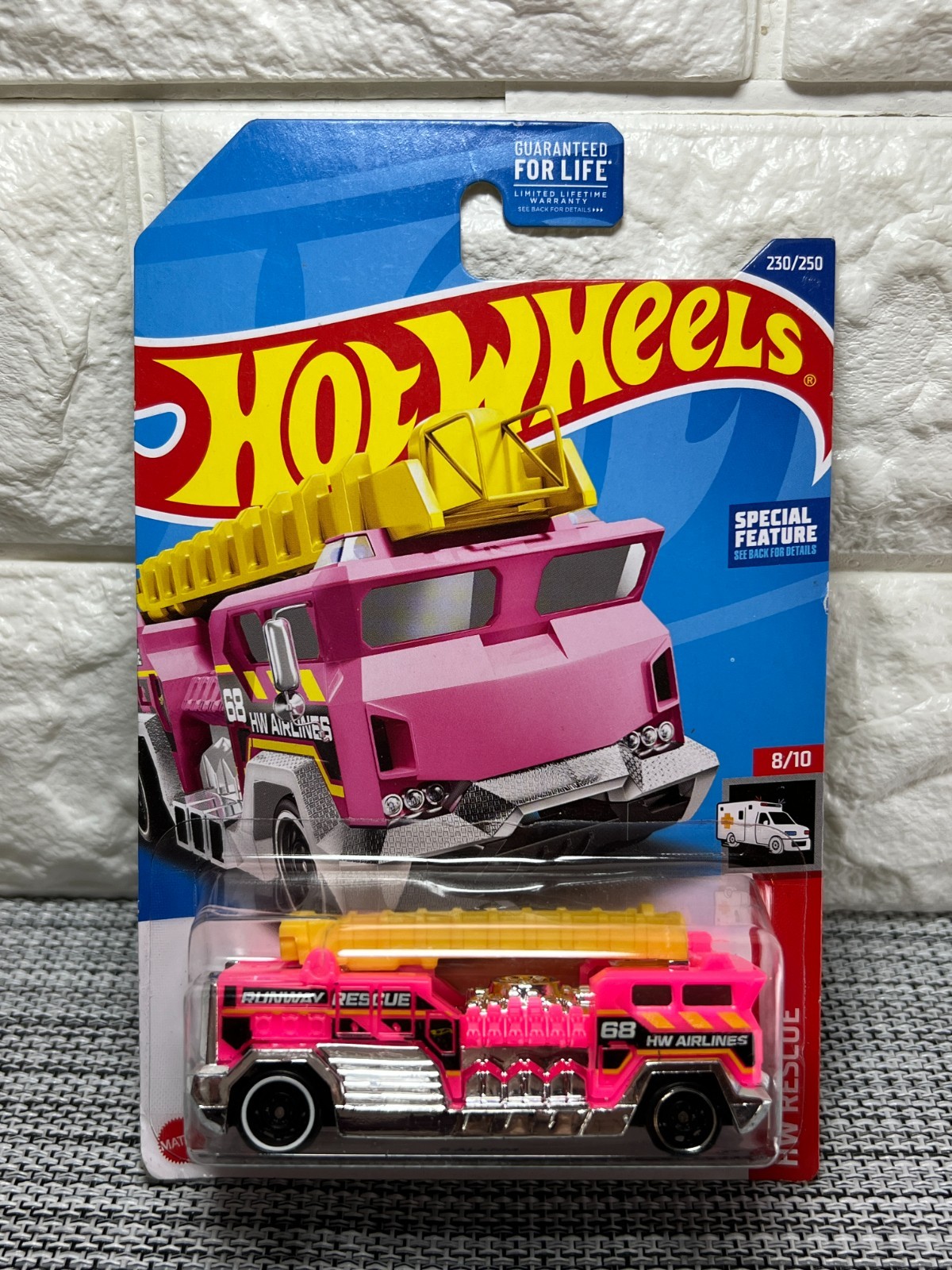 Hot Wheels HW Rescue 8/10 5 Alarm 230/250 Special Feature Pink