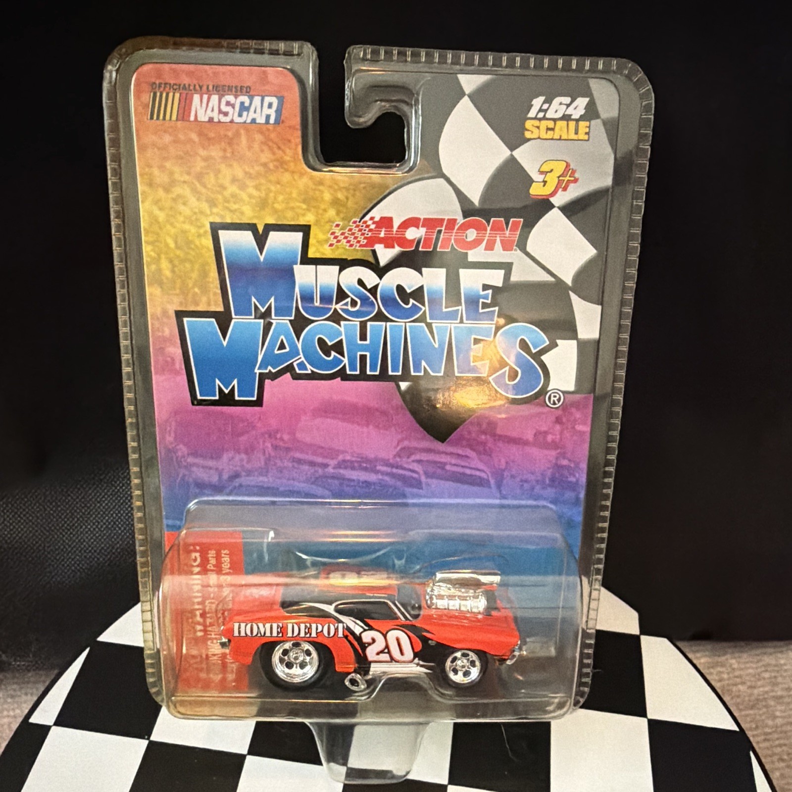 Muscle Machines NASCAR Home Depot #20 Monster Truck 1:64 and Diecast Unopened