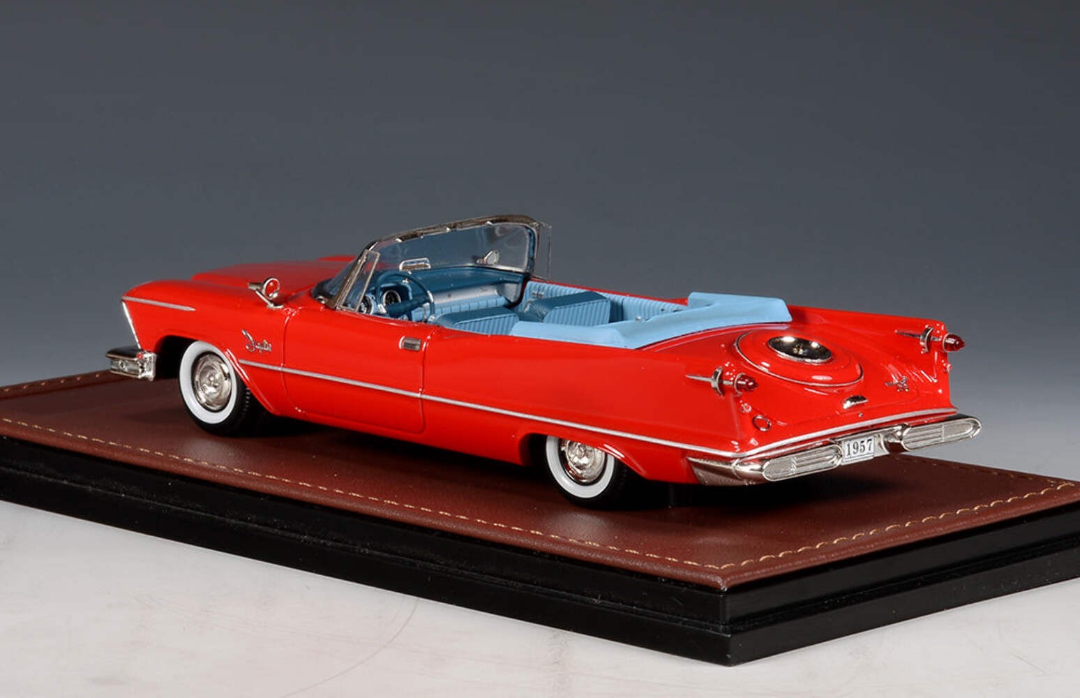 1957 Imperial Crown Convertible 1:43 GLM GLM 132205-R2