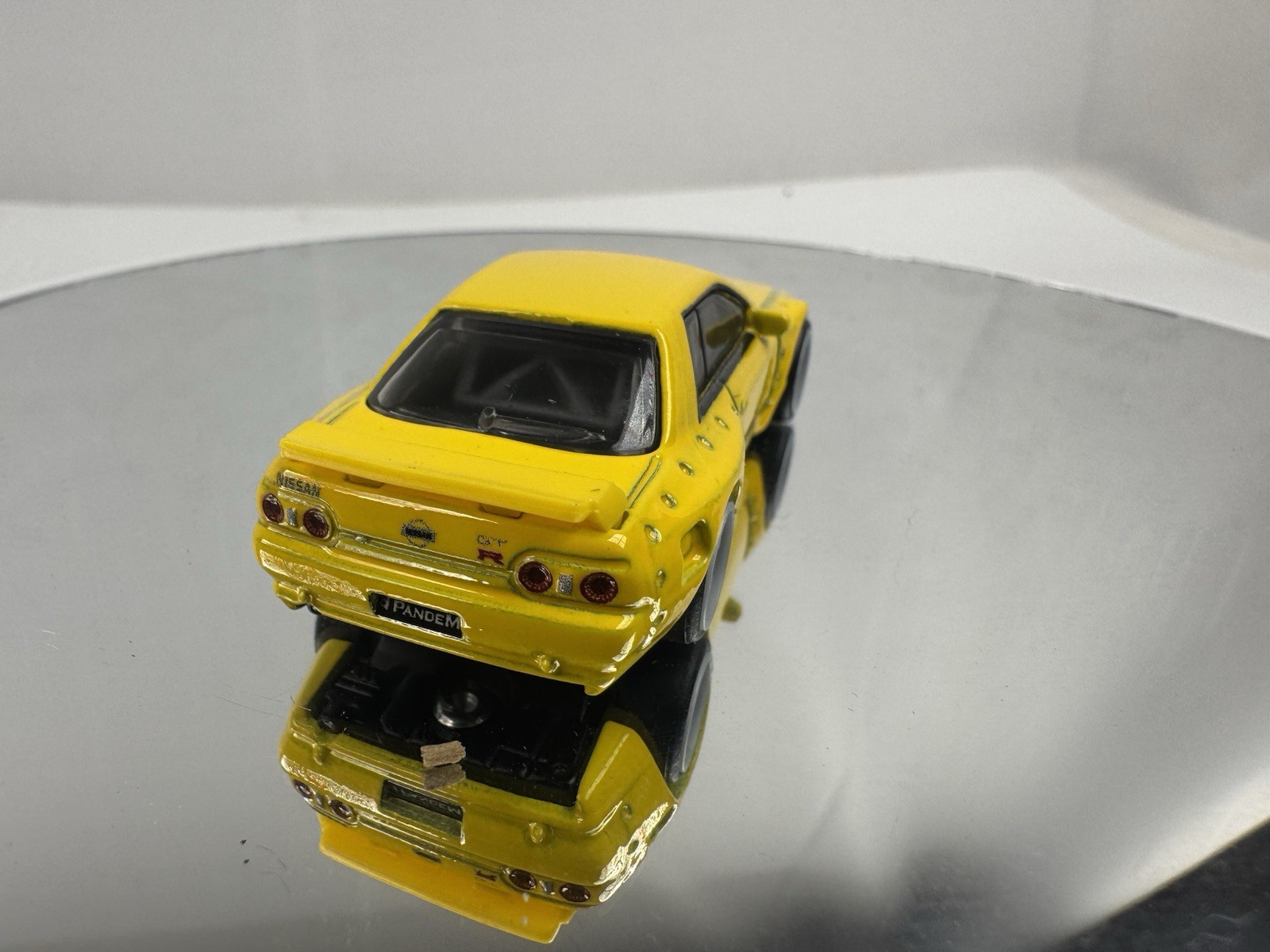 Hot Wheels Nissan R32 GT-R Pandem Yellow Ronin Run 2 FPY86-961 M 1/64 Loose