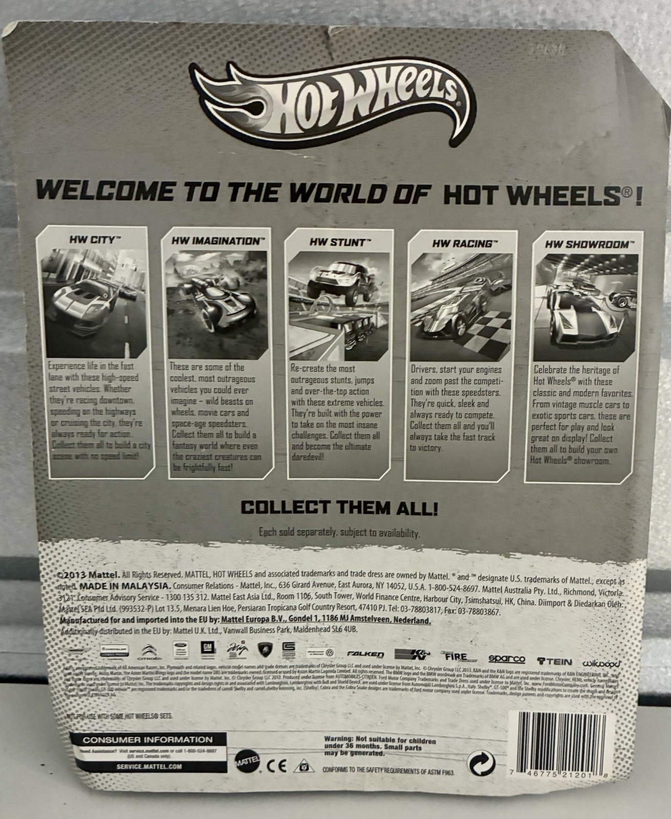 Hot Wheels 9 Pack 2013 Unopened Box With Lamborghini, BMW M3, Volkswagen Golf