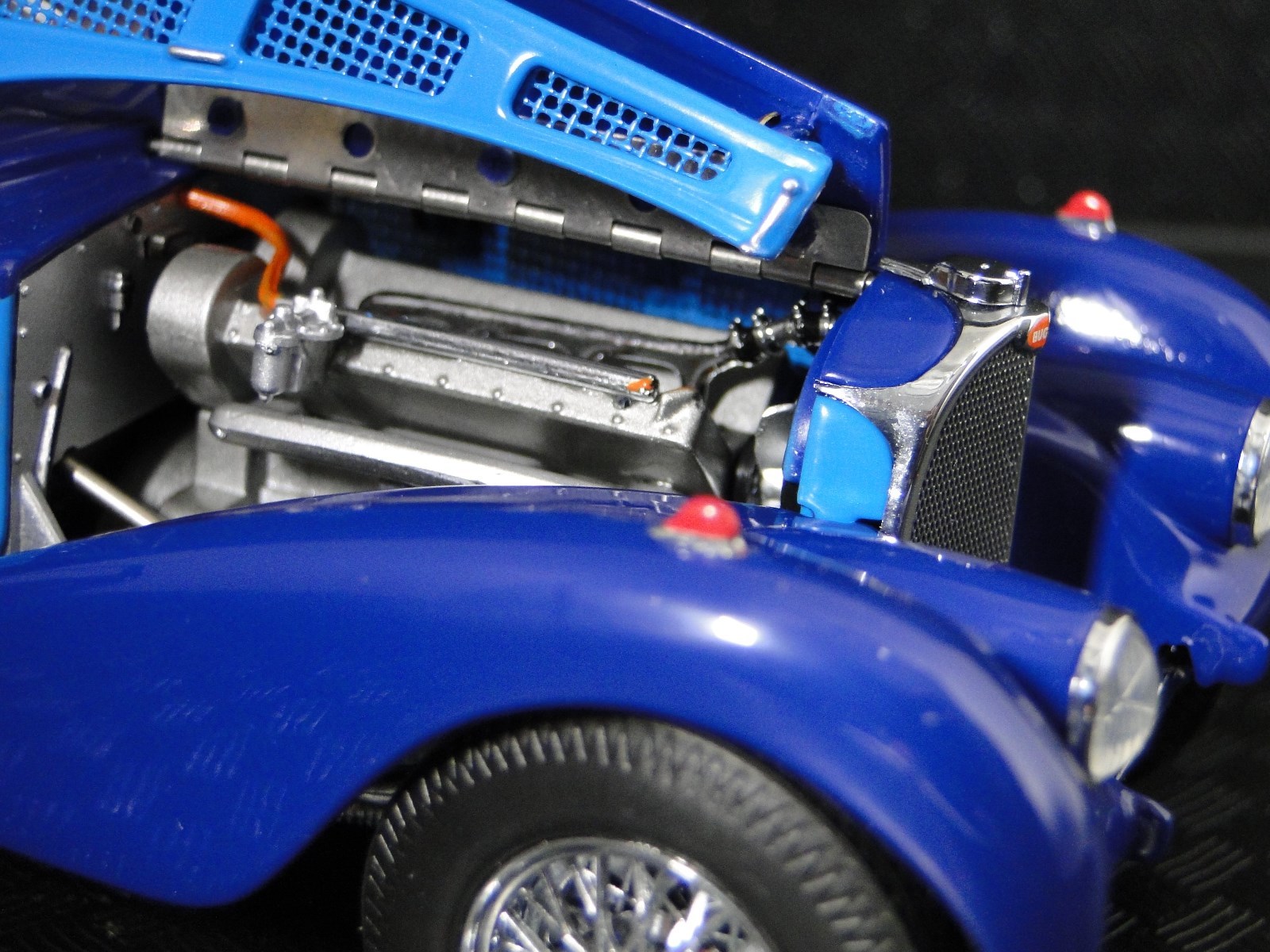 Bugatti Custom Built Concept Model 1 Hot Rod 12 Race Car 24 18