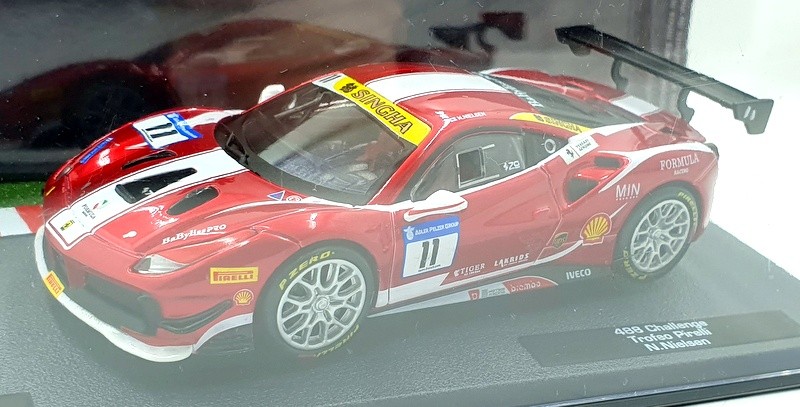 Altaya 1/43 Scale 30424O – Ferrari 488 Challenge #11 Trofeo Pirelli – Red