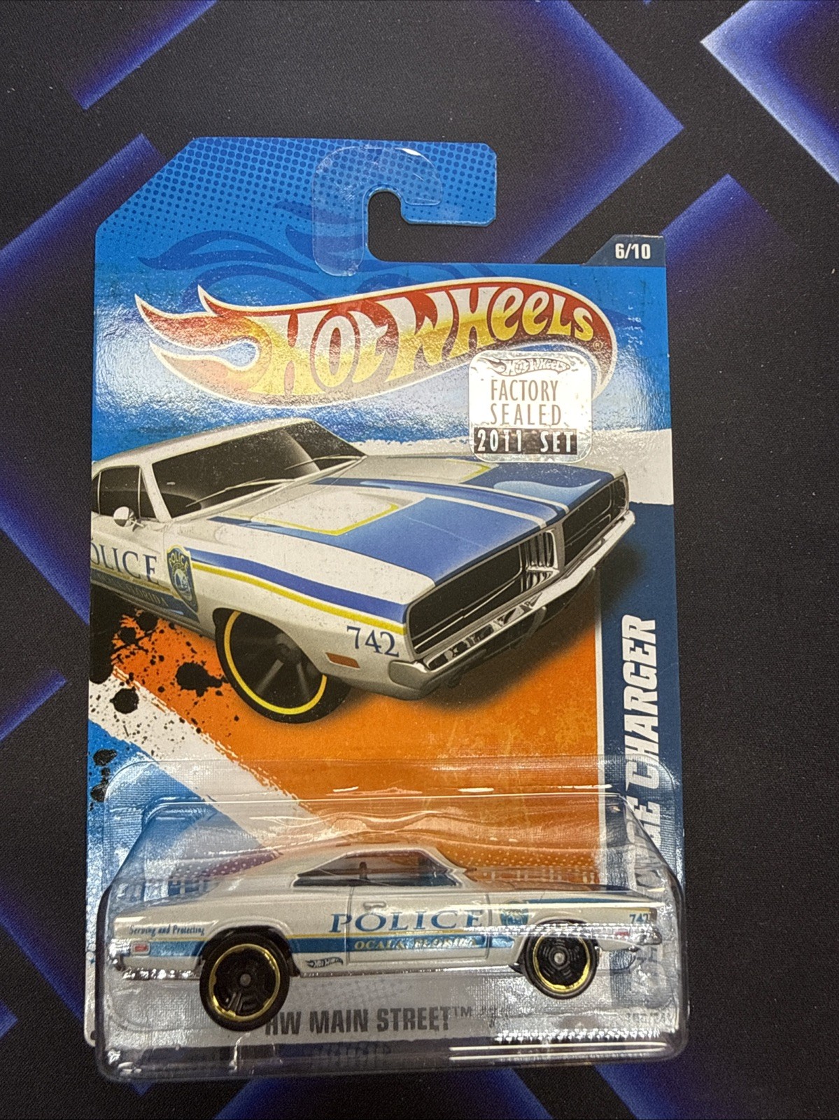 Hot Wheels T9873 2011 HW Main Street Dodge 69 Charger 166 Ocala Police LR💥FS